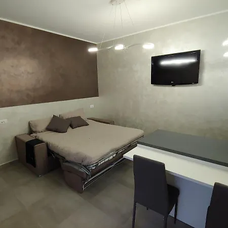 Apartment Nf8 *