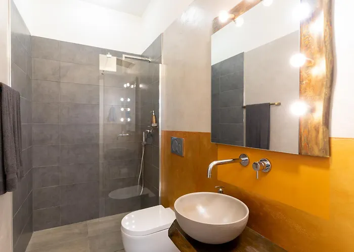 Nf8 Guest house Turin